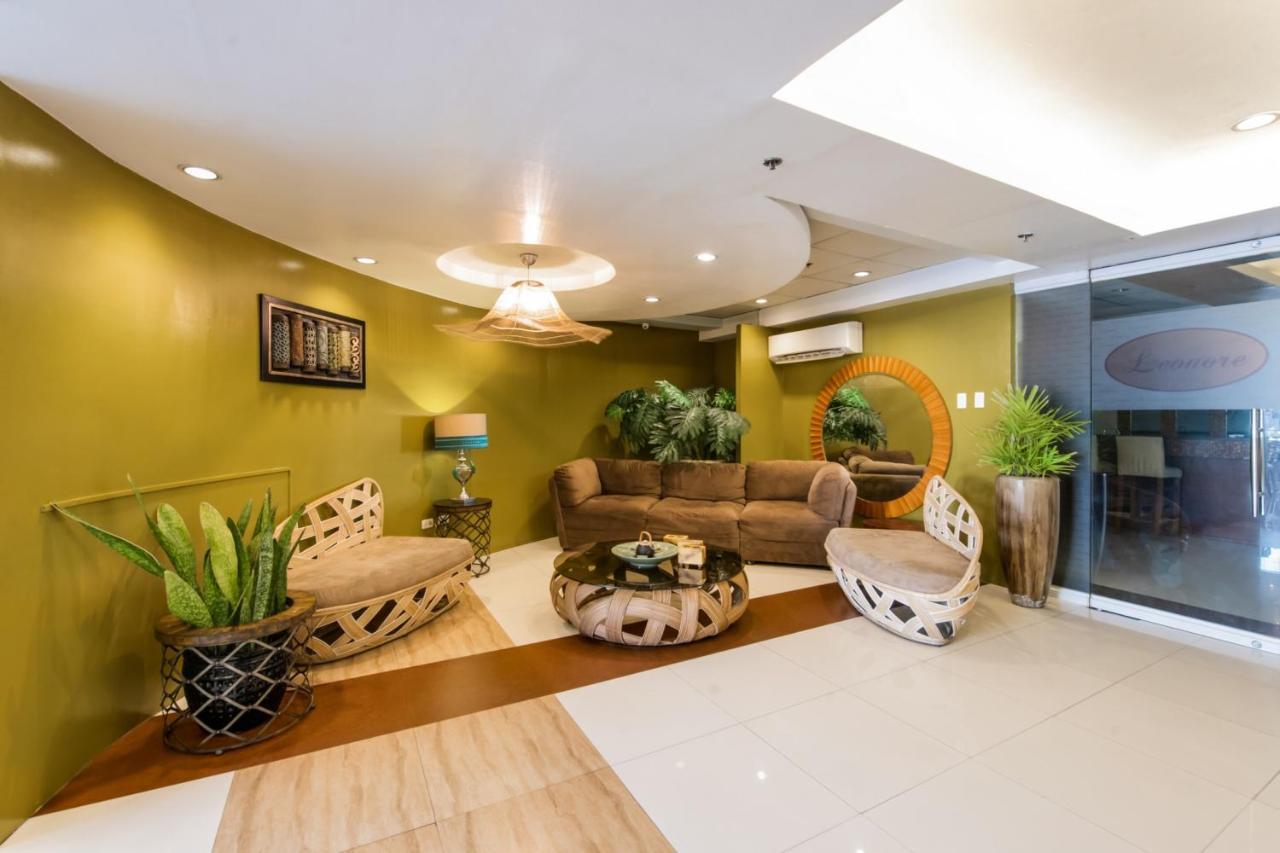 Festive Hotel Makati Paco Exterior photo