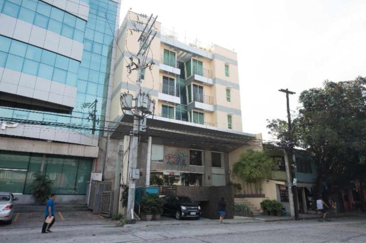 Festive Hotel Makati Paco Exterior photo