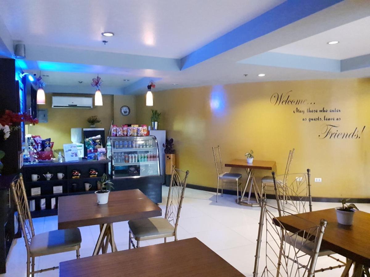 Festive Hotel Makati Paco Exterior photo