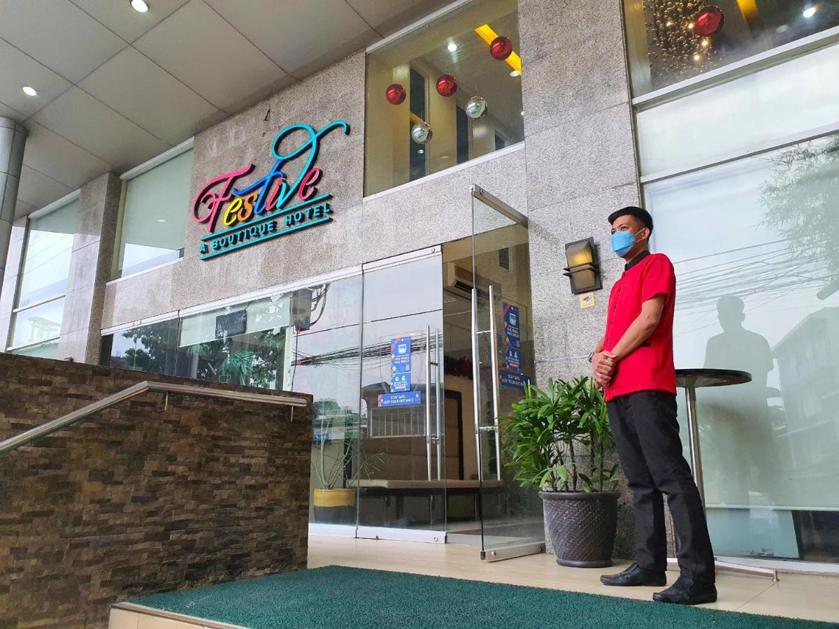 Festive Hotel Makati Paco Exterior photo